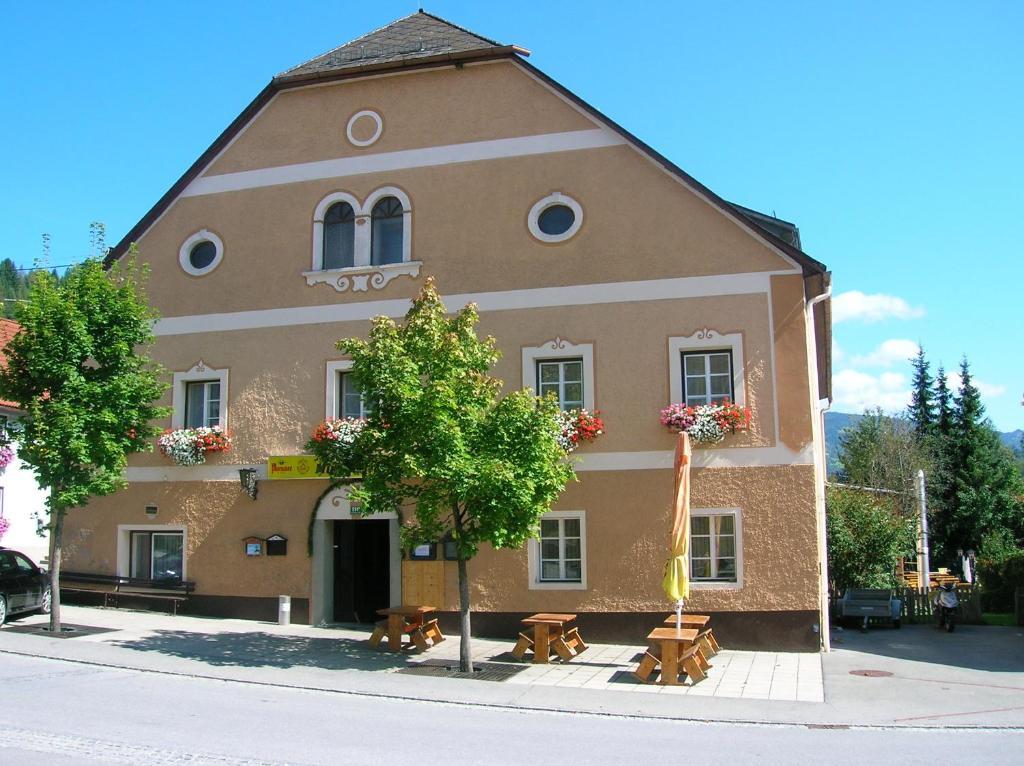 ホテル Gasthof Murauerhof Sankt Peter am Kammersberg エクステリア 写真