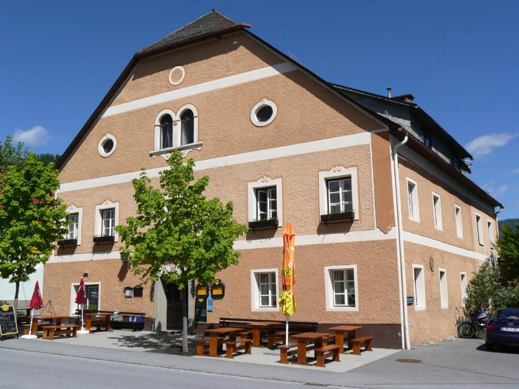 ホテル Gasthof Murauerhof Sankt Peter am Kammersberg エクステリア 写真